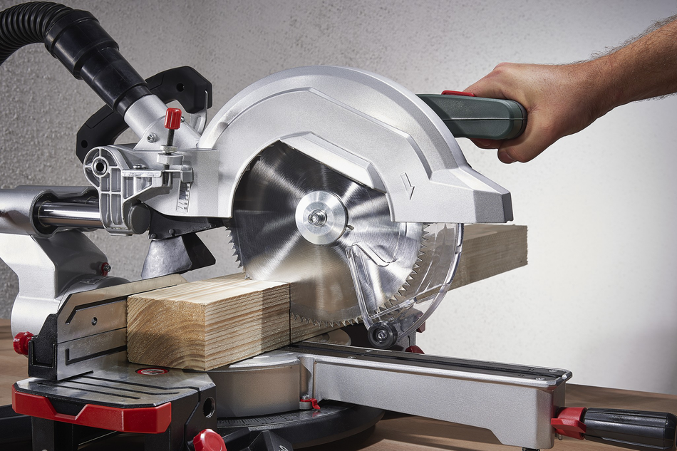 Cross & Mitre Cut Saw Blades