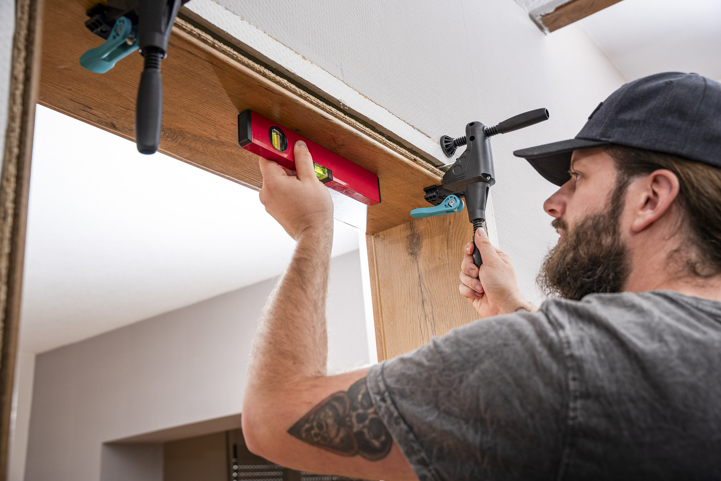 Door and Door Frame Fitting