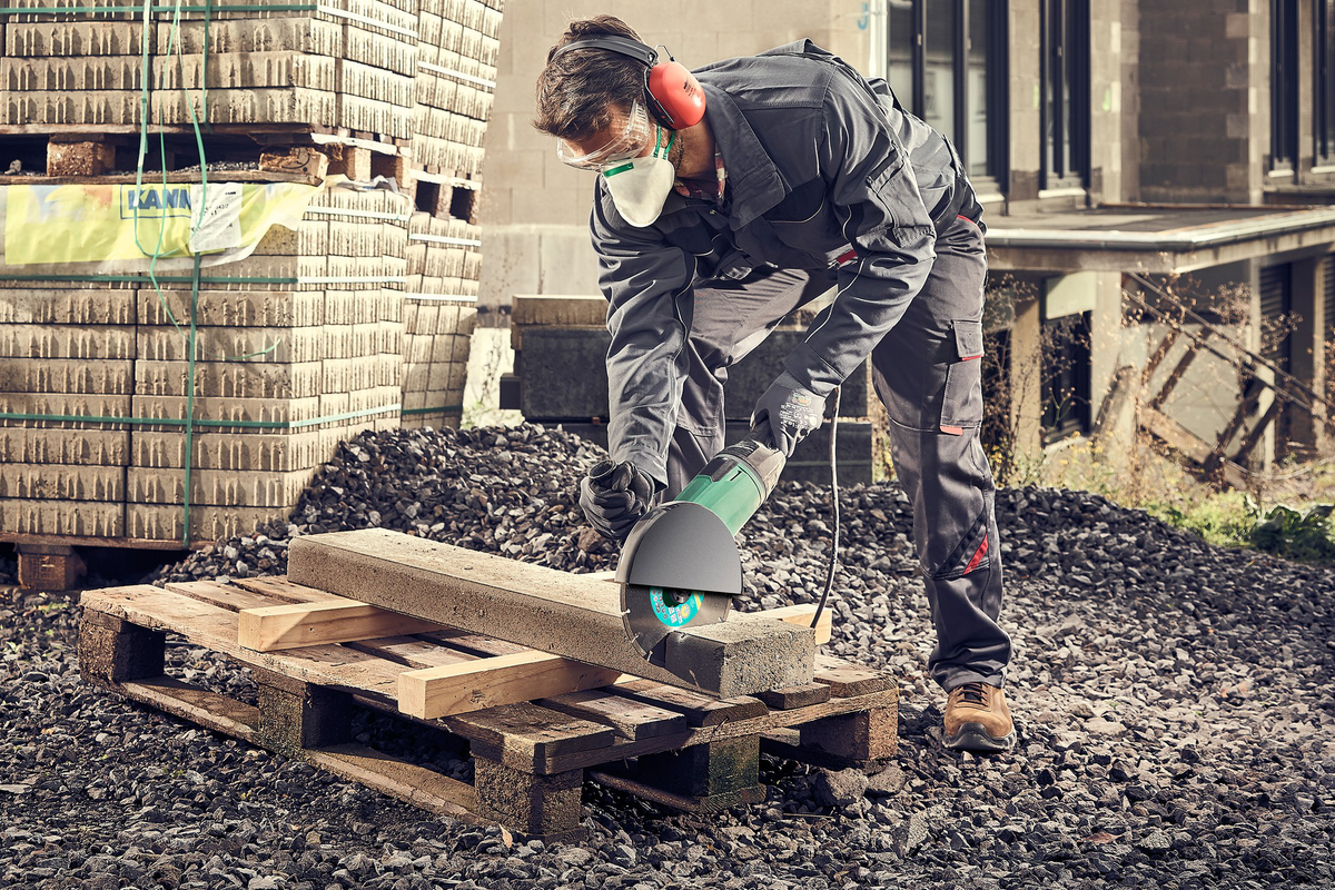 SOLID UNIVERSAL Diamond Cutting Disc, Ø 230 mm - Application image 01