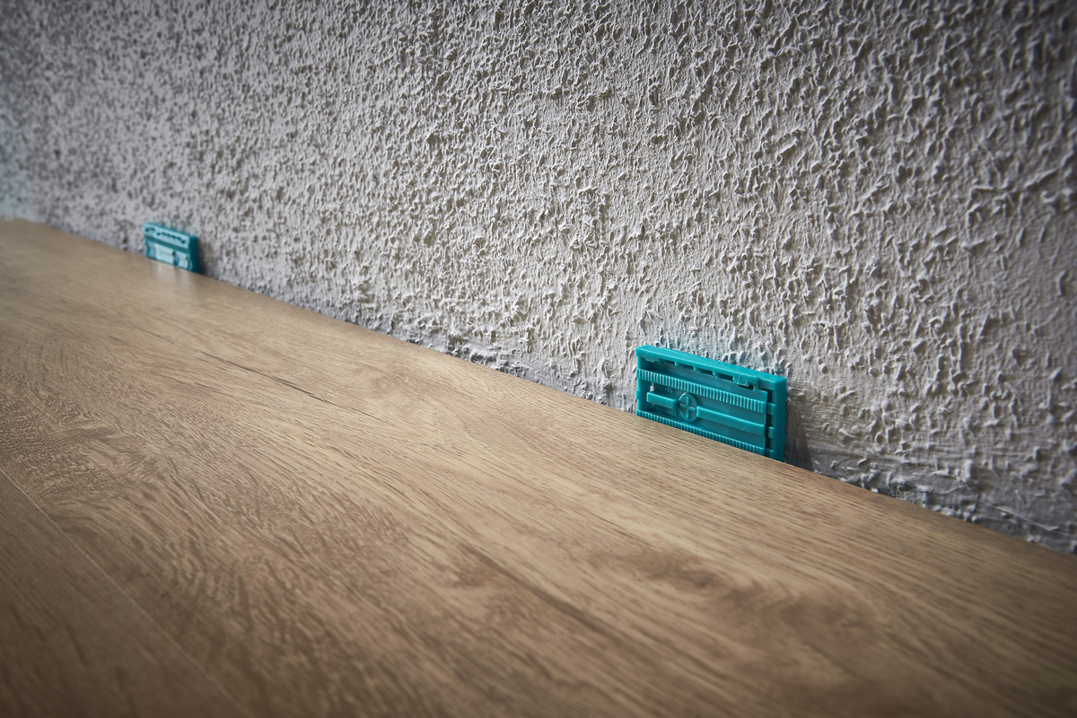 Project Set for Laying Vinyl & Laminate