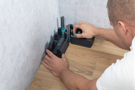 Bevel and Mitre Box, 100 mm - Image 5