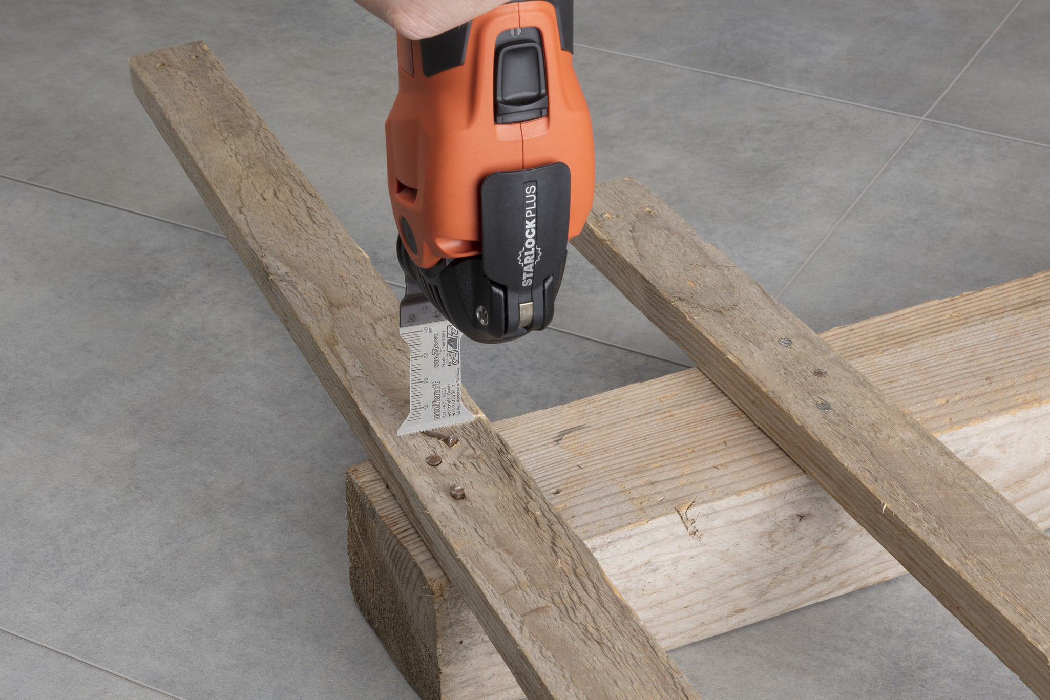 BIM Pushcut Saw Blade “Expert”, STARLOCK receptacle, plastic, plasterboard, wood with nails, 35 mm