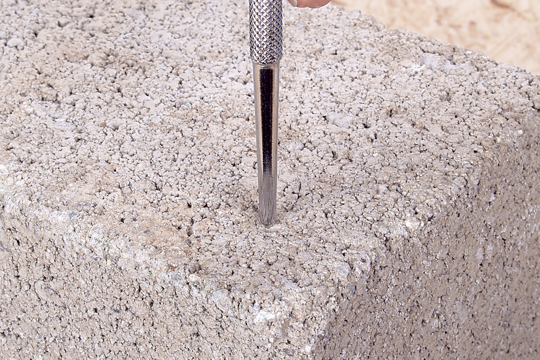 Centre Punch
