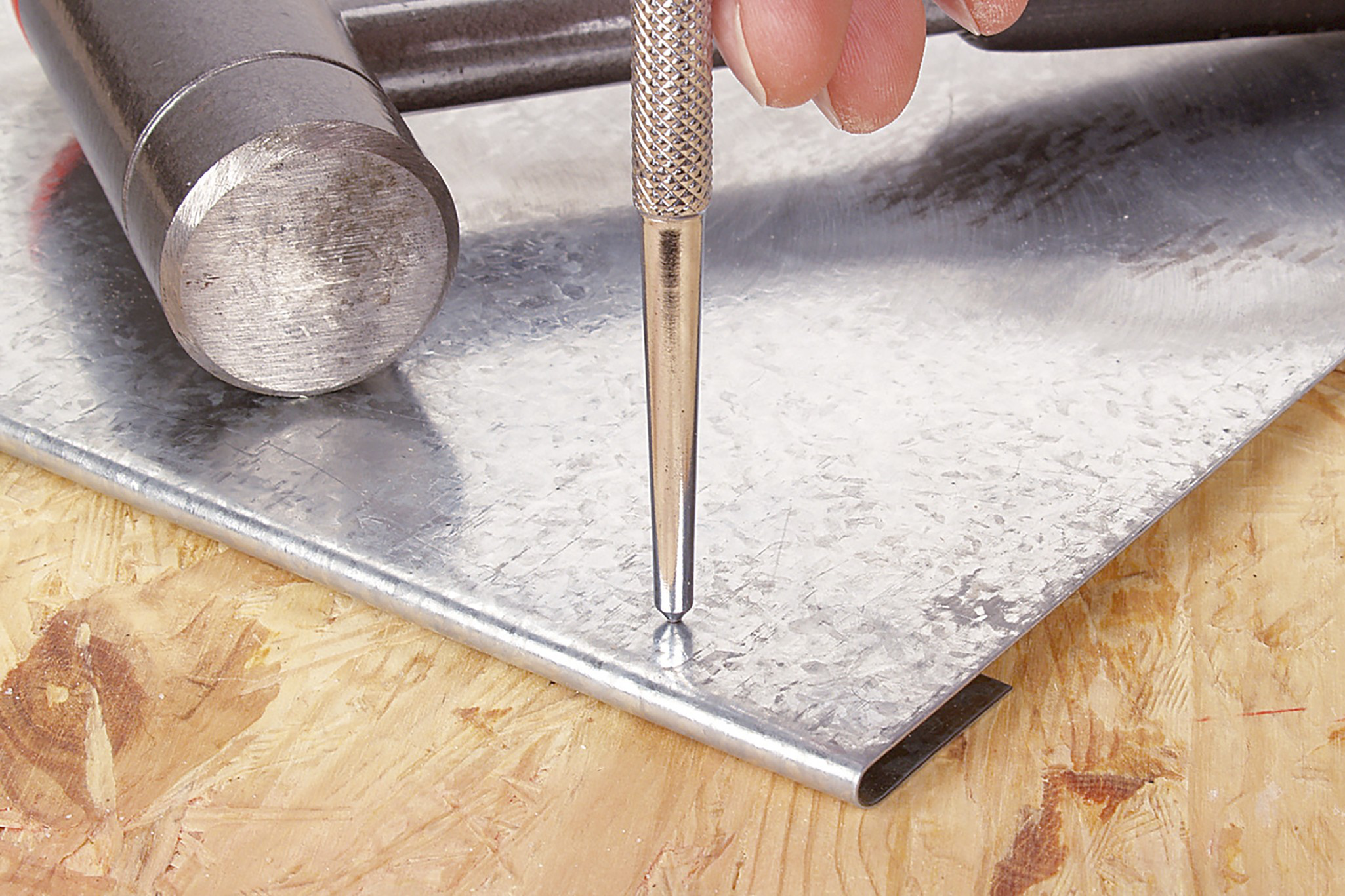 Centre Punch