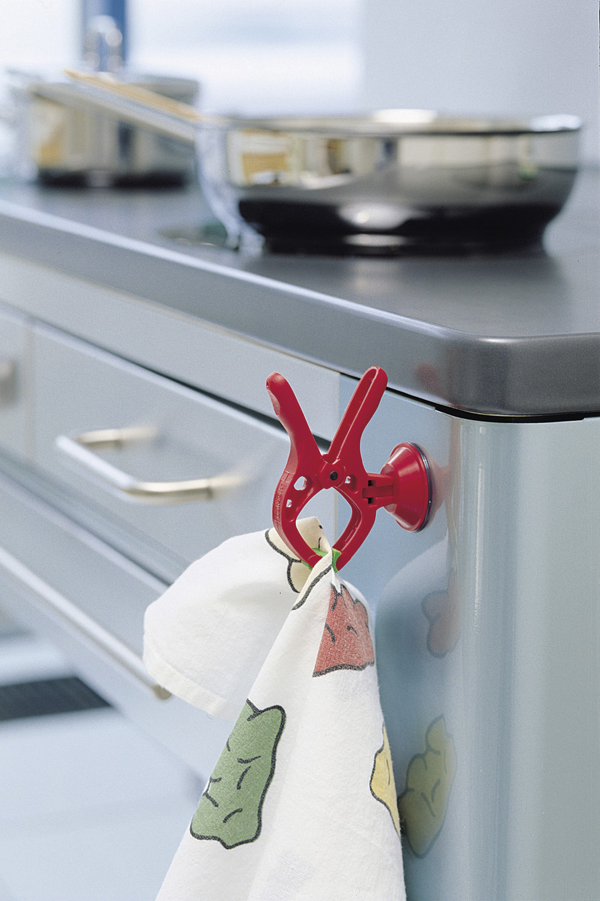 4 MINI 20 Spring Clamps With Suction Cup