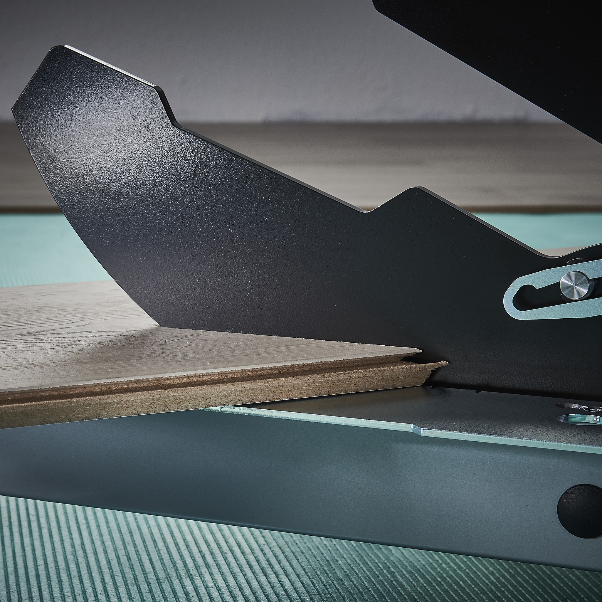 VLC 1000 Vinyl and Laminate Cutter