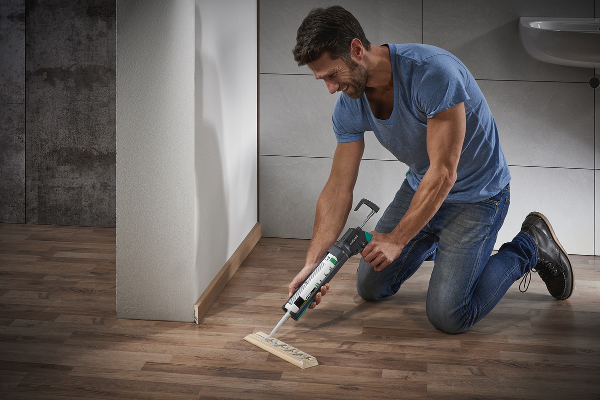 MG 400 Caulking Gun - Image 8