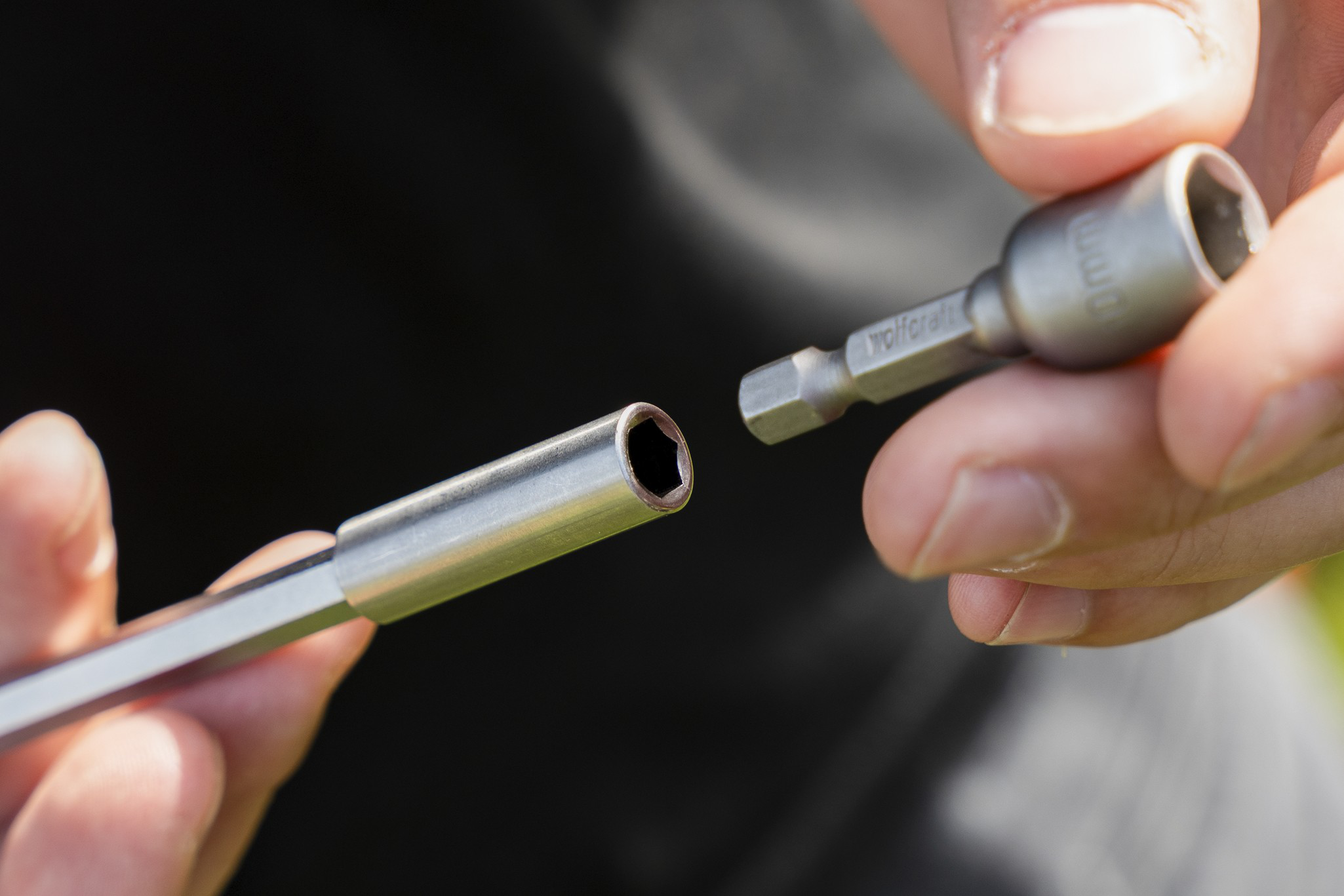 T-Hand Screwdriver With Bit Socket - Image 7