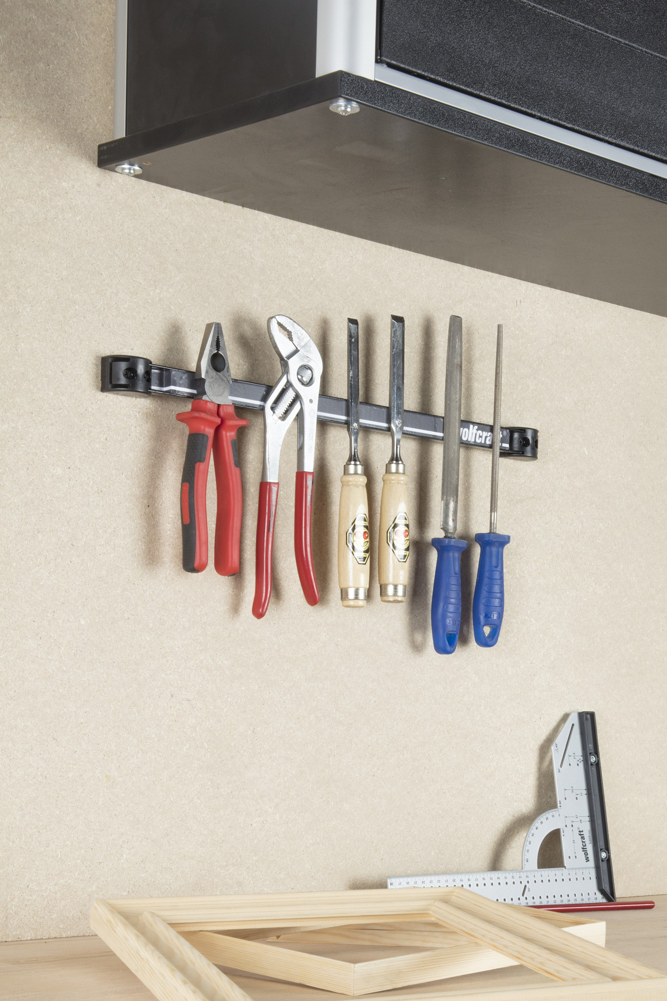Magnetic Tool Ledge