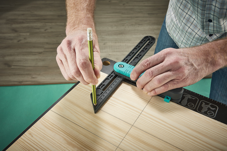 Project Set for Transferring Angles and Cutting Laminate