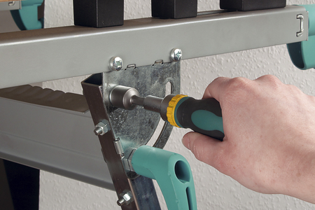 Miniature Hand Screwdriver With Ratchet Function - Image 5