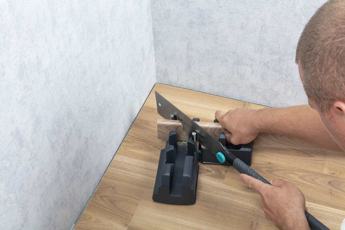 Bevel and mitre box, 70 mm