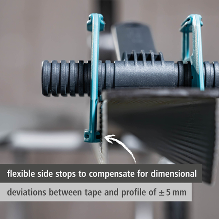 Drywall Installation Aid for Sealing Tapes (en)