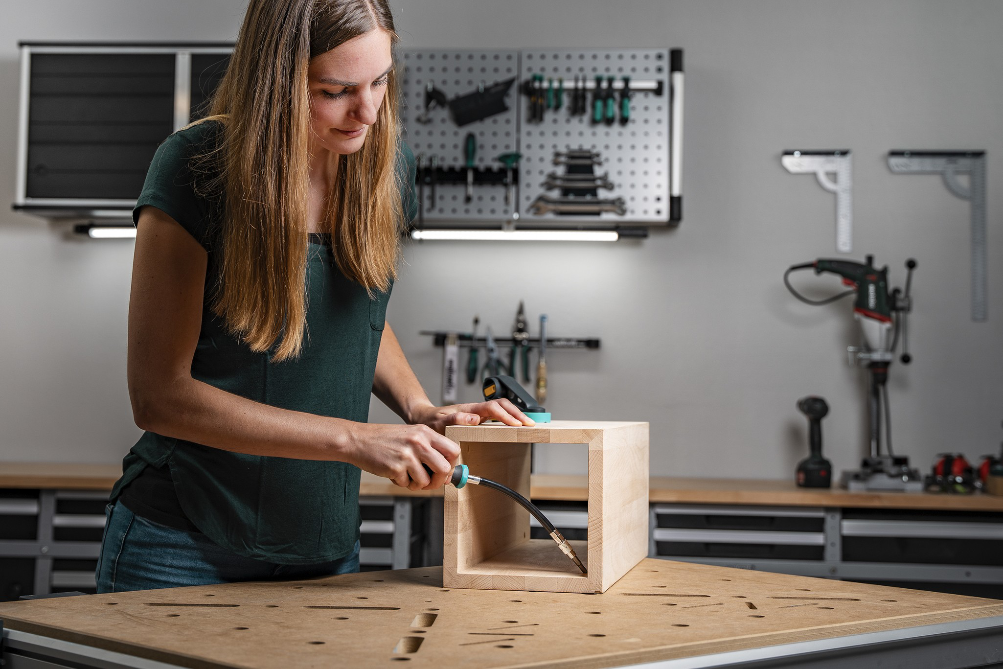 Hand Screwdriver With Flexible Shaft - Image 6