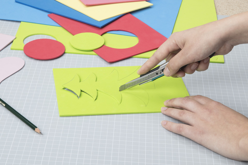 Professional Dual Safety Knife with 9 mm Snap-Off Blade - Image 2