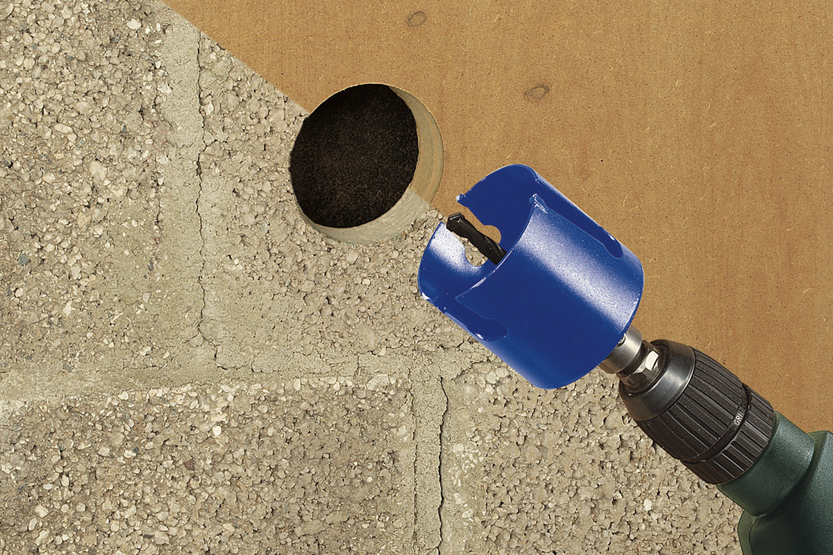 Universal Hole Saw with Mandrel, Pre-Assembled