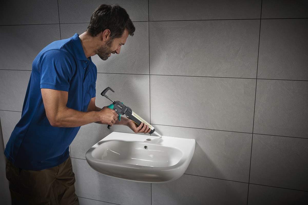 MG 550 Caulking Gun - Image 9