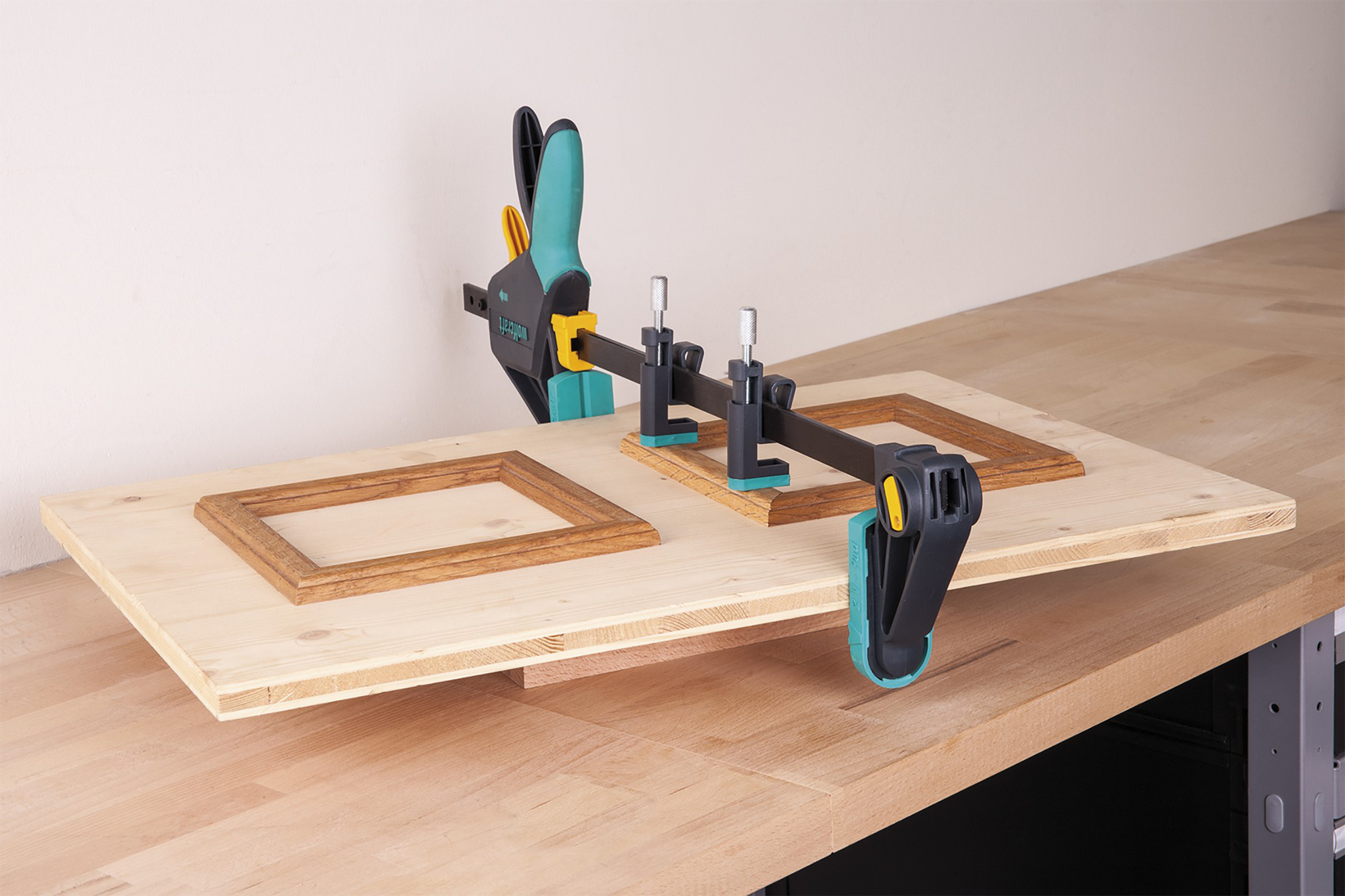 2 KS 24 Edge Clamps