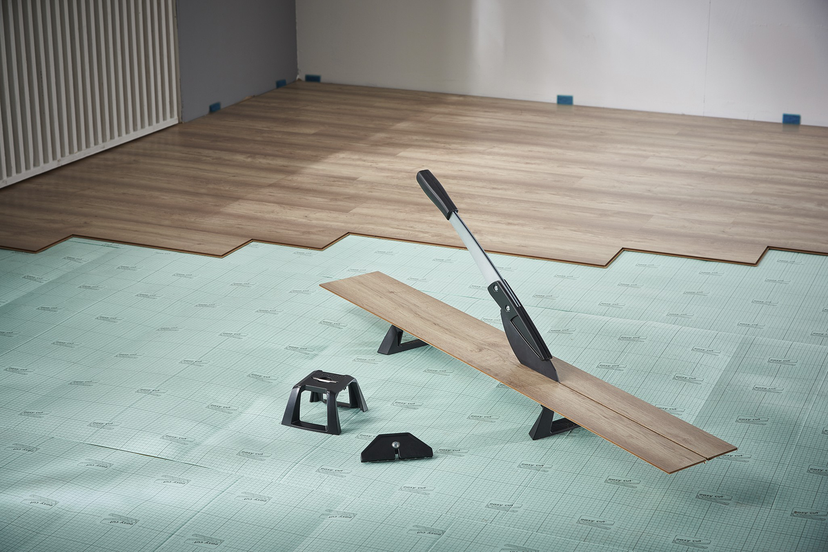 VLC 800 Vinyl and Laminate Cutter - Image 10