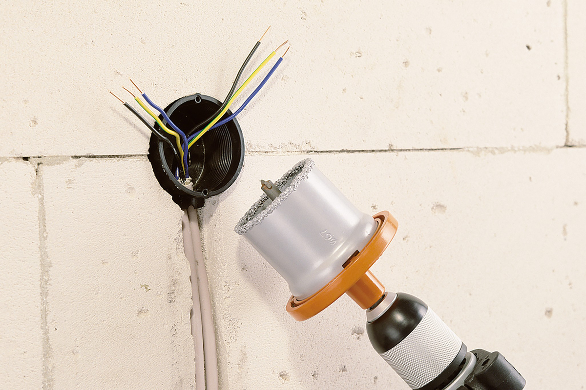 Annular Bit, Tungsten Carbide Coated, With Receptacle Plate and Centring Drill Bit - Image 2