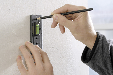 Template for hollow wall boxes