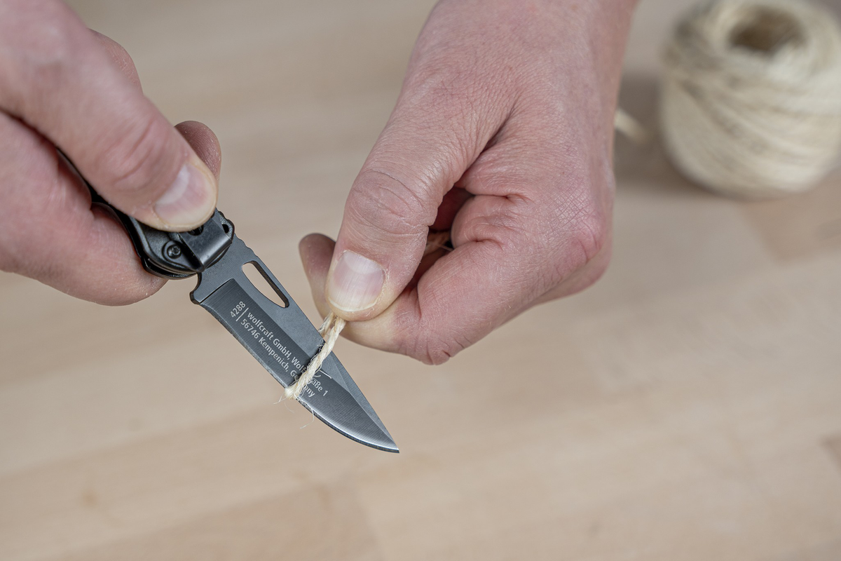 Leisure Knife with Folding Blade