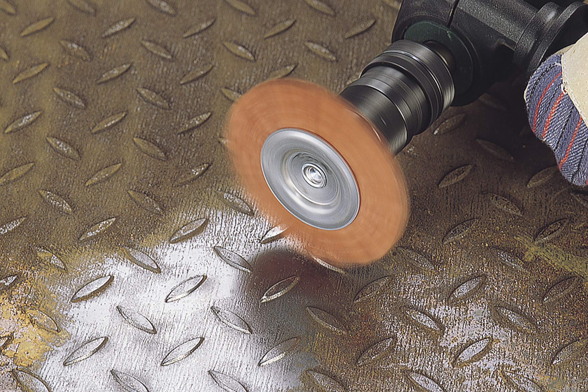Nylon Wire Wheel Brush, aggressive