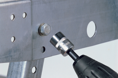 Adapter for sockets