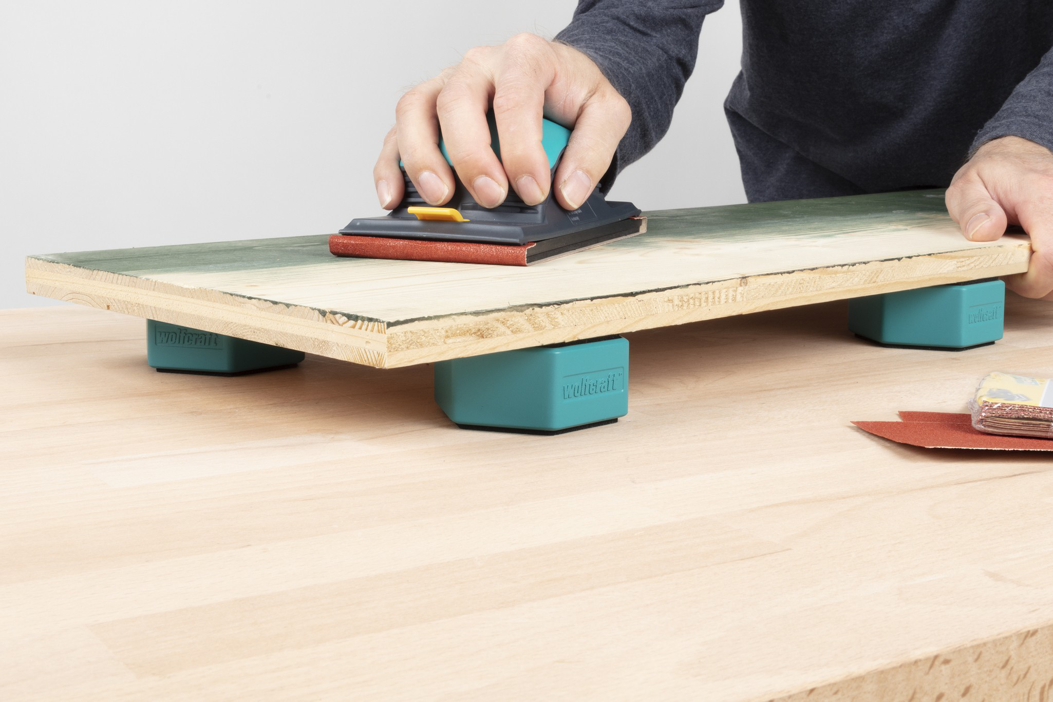 4 Multi-Functional Work Bench Grippers