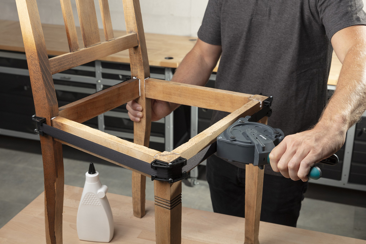 One-Hand Frame Clamp