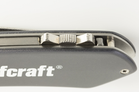 Aluminium Leisure Knife with Retractable Blade