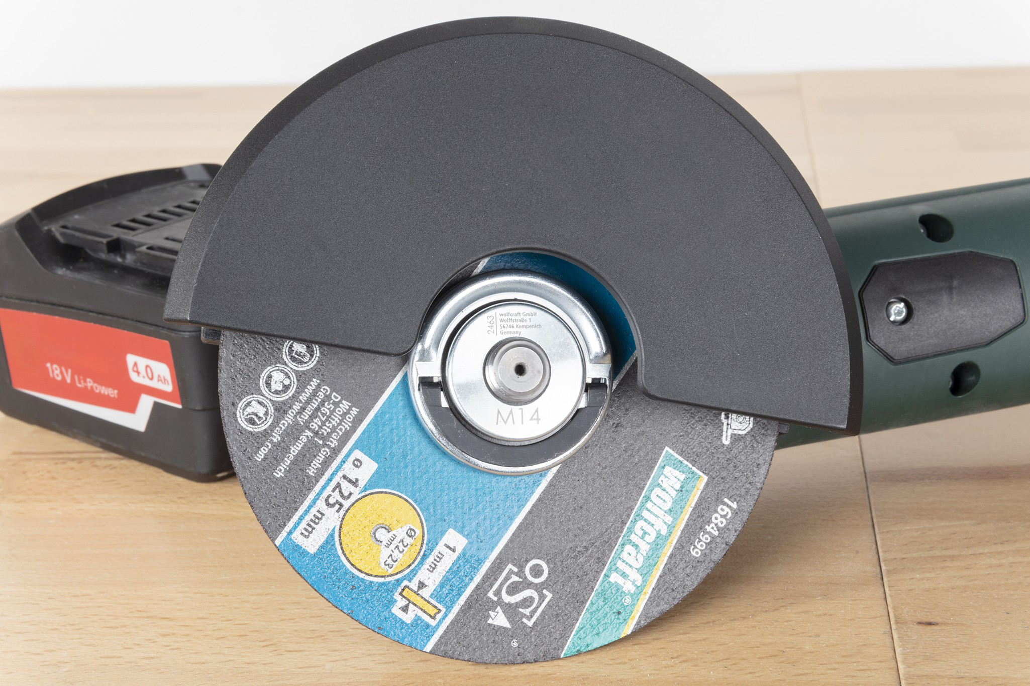 Quick-Action Clamping Nut for Angle Grinders - Image 3