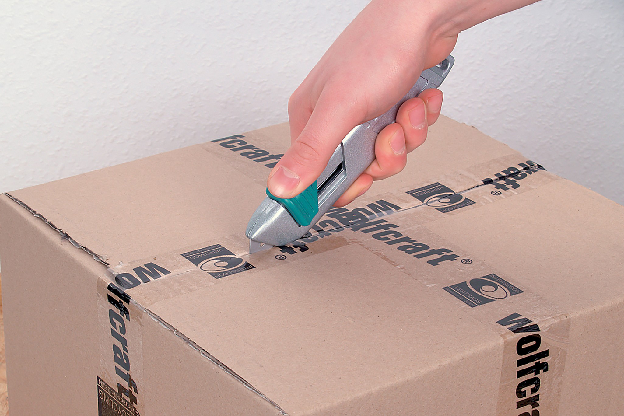 Metal Safety Trapezium Blade Knife - Image 3