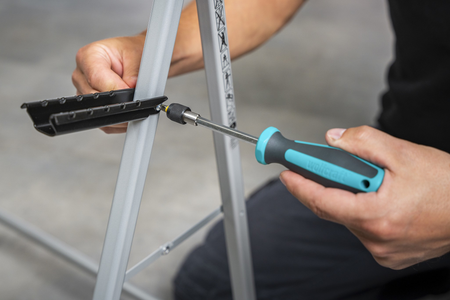 Hand Screwdriver With Bit Socket, Long - Image 3