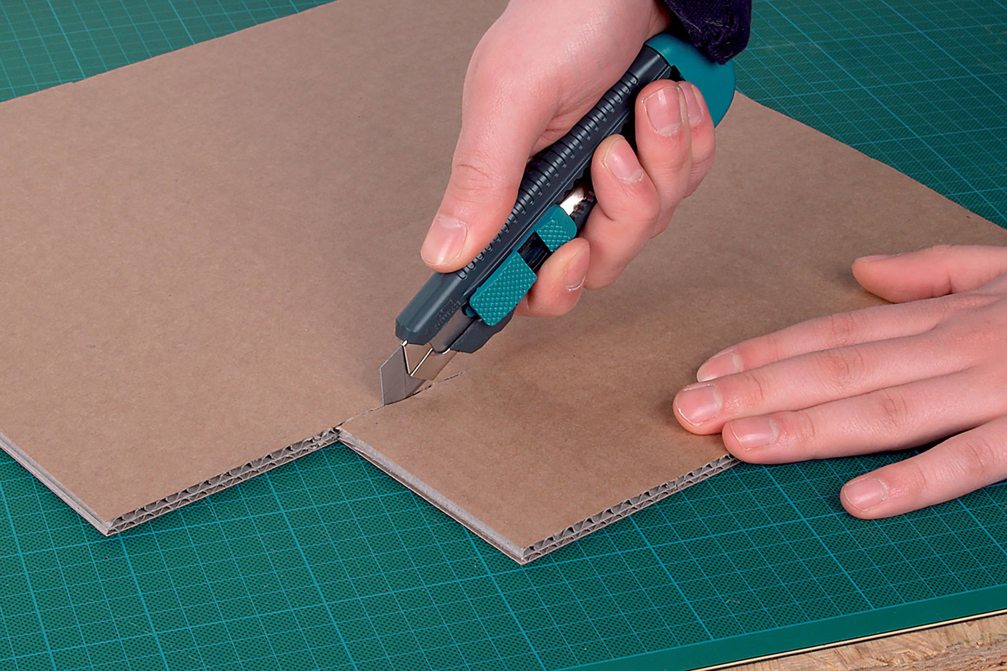 Standard Snap-Off Blade Knife 18 mm