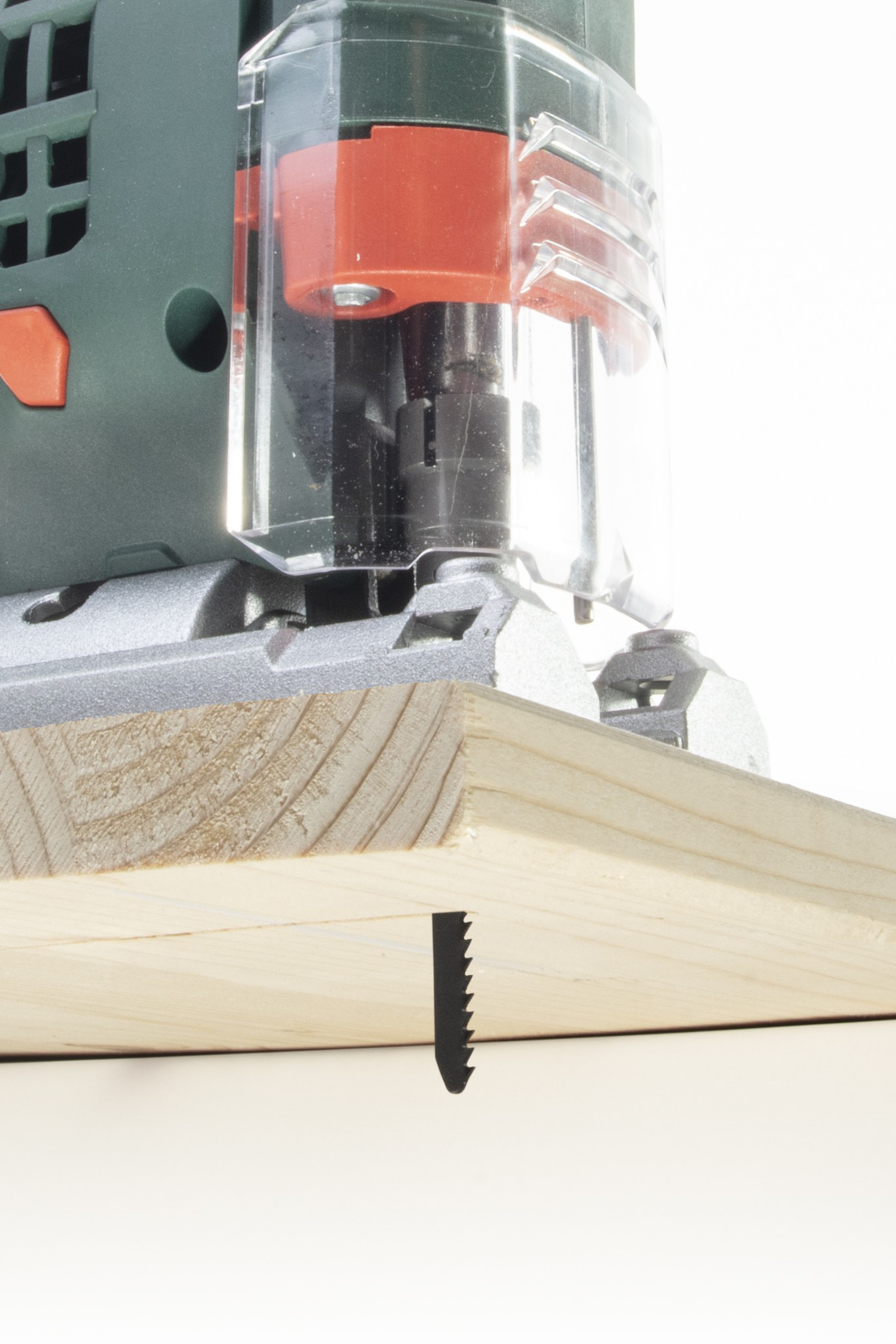 2 HCS Jigsaw Blades, T-shank, softwood, curved cut