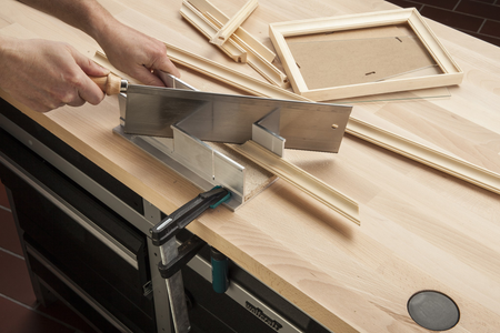 Handsaw