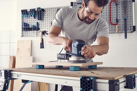 Multi-Functional Work Bench Grippers - Image 3