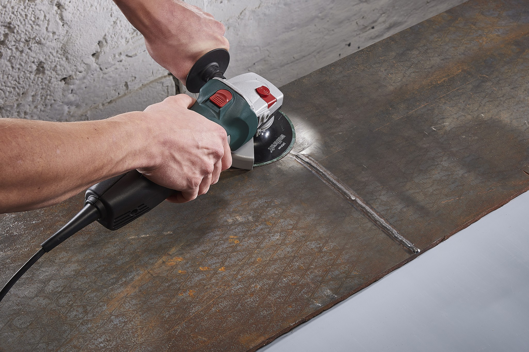 Fibre Sanding Discs for metal Ø 125 mm - Image 2