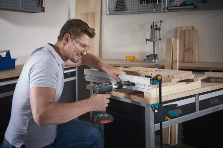 Dowelling jig