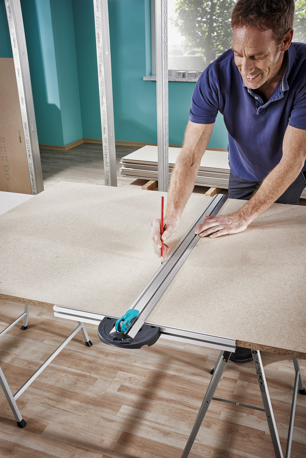 T-square with parallel cutter - Image 3