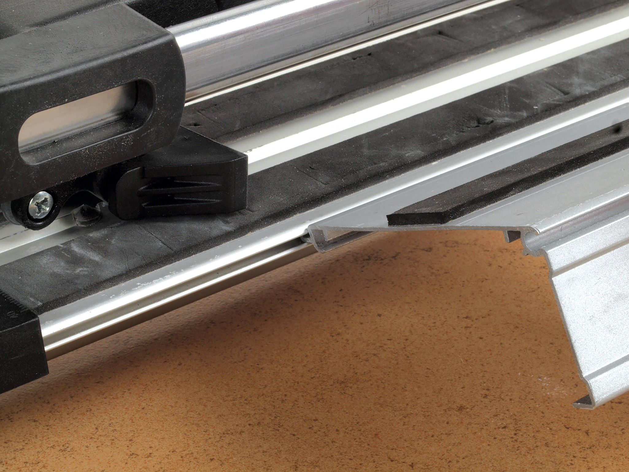 TC 460 Tile Cutter - Image 10